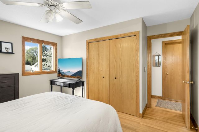 241 9th Avenue NW, New Brighton, MN 55112