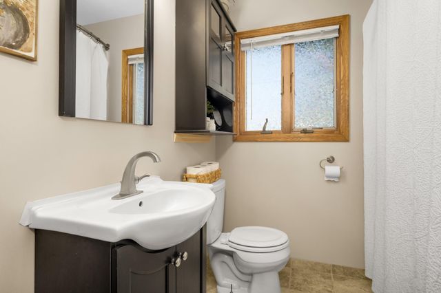 241 9th Avenue NW, New Brighton, MN 55112