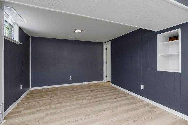 4301 NW 51st Street, Kansas City, MO 64151