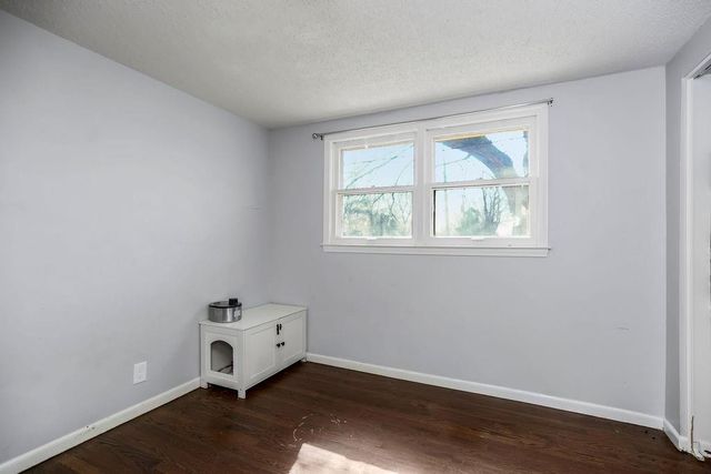 4301 NW 51st Street, Kansas City, MO 64151