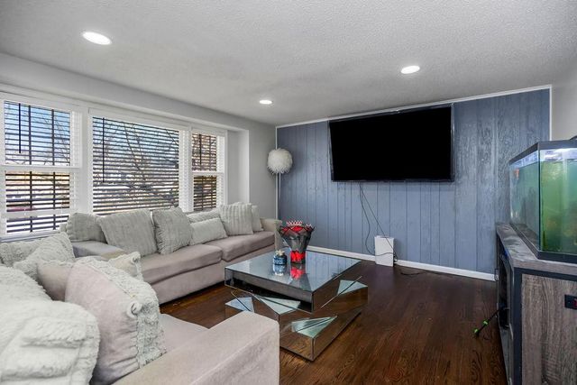 4301 NW 51st Street, Kansas City, MO 64151