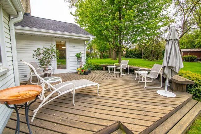 12155 Luther AVENUE, Hales Corners, WI 53130