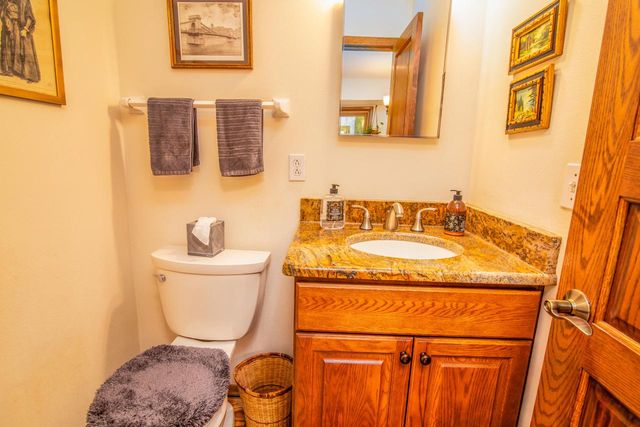 12155 Luther AVENUE, Hales Corners, WI 53130