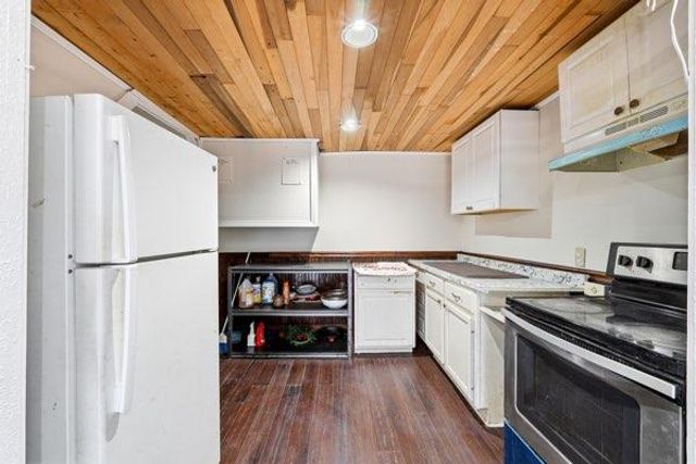 1078 Pine Acre Drive, Sugar Hill, GA 30518