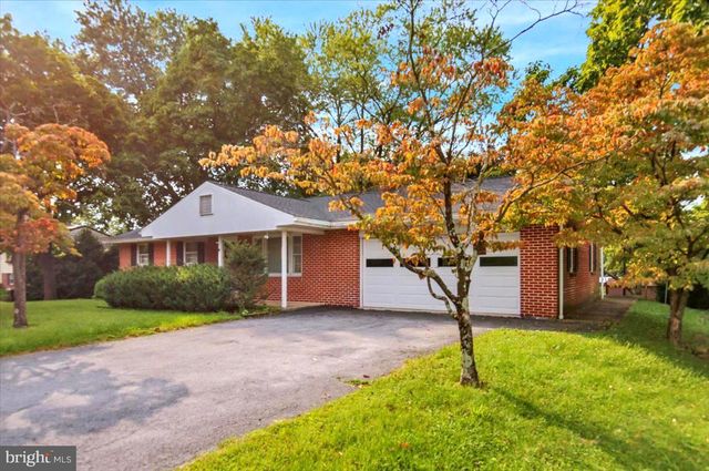 5306 E LORANE RD, Reading, PA 19606