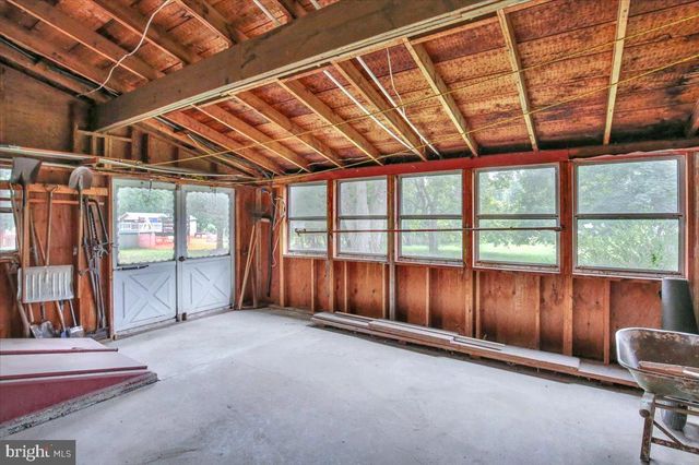 5306 E LORANE RD, Reading, PA 19606