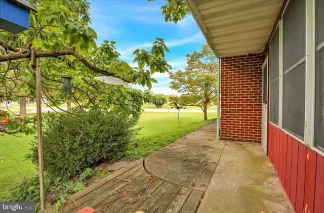 5306 E LORANE RD, Reading, PA 19606