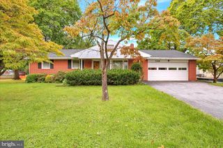 5306 E LORANE RD, Reading, PA 19606