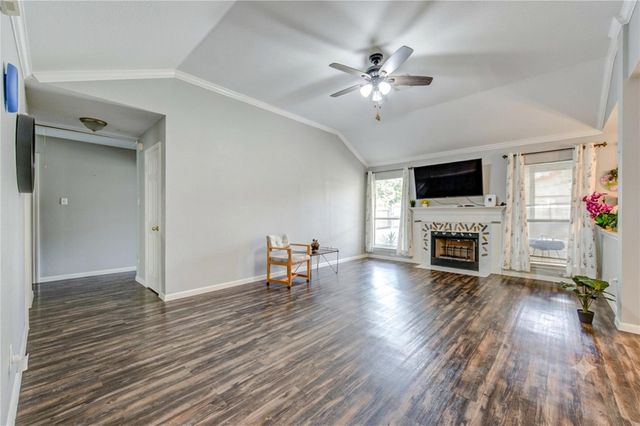 7302 Greenwood Point Drive, Cypress, TX 77433
