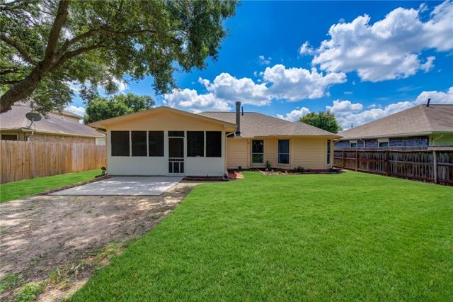 7302 Greenwood Point Drive, Cypress, TX 77433