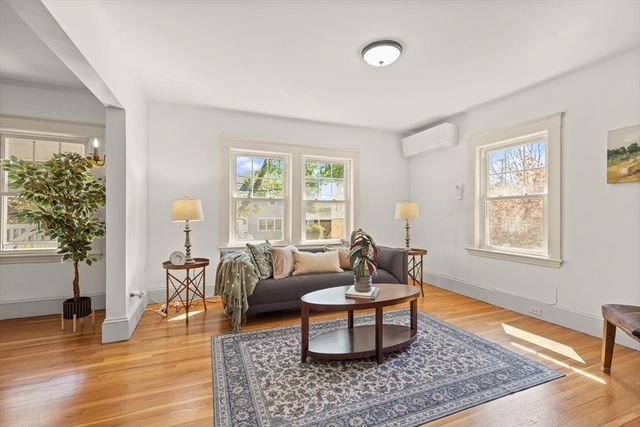 33 Palfrey Rd, Belmont, MA 02478