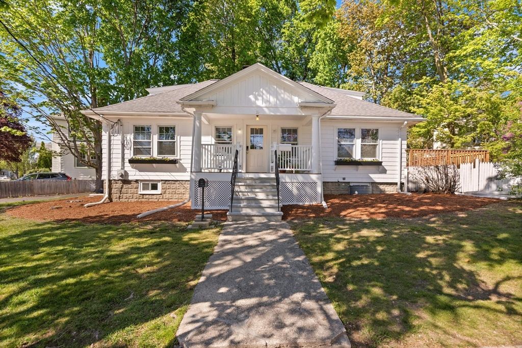 33 Palfrey Rd, Belmont, MA 02478