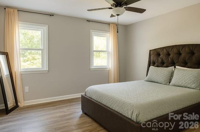 8225 Kensington Lane, Harrisburg, NC 28075