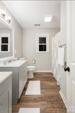 8225 Kensington Lane, Harrisburg, NC 28075