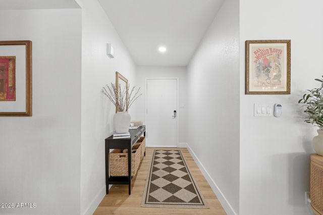 2743 E WINDROSE Drive, Phoenix, AZ 85032