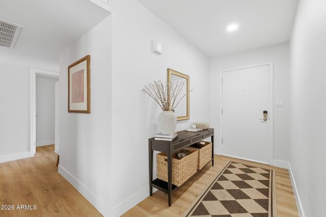 2743 E WINDROSE Drive, Phoenix, AZ 85032