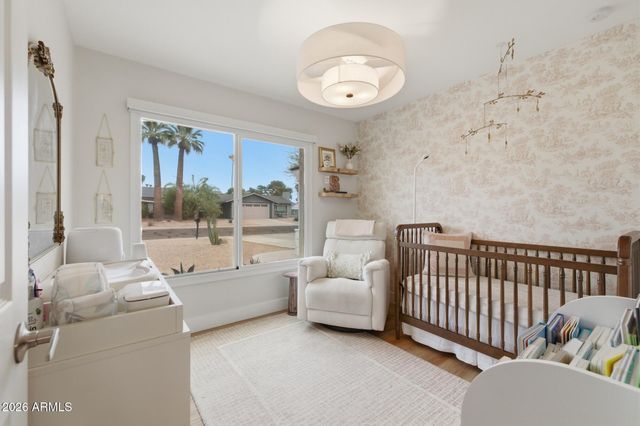 2743 E WINDROSE Drive, Phoenix, AZ 85032