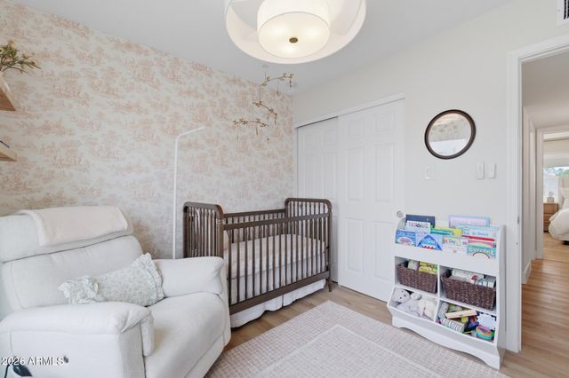 2743 E WINDROSE Drive, Phoenix, AZ 85032