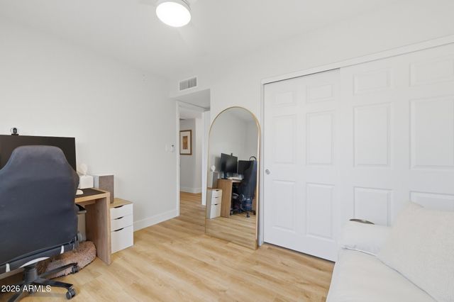 2743 E WINDROSE Drive, Phoenix, AZ 85032