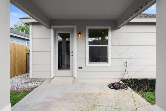 3602 Fuller Bluff Drive, Spring, TX 77386