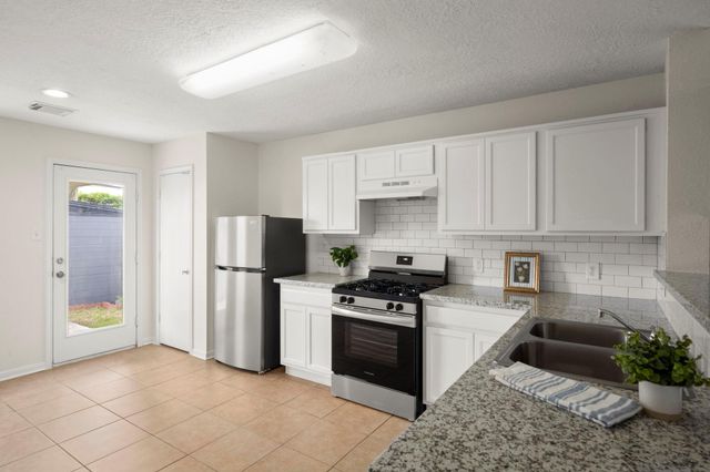 3602 Fuller Bluff Drive, Spring, TX 77386