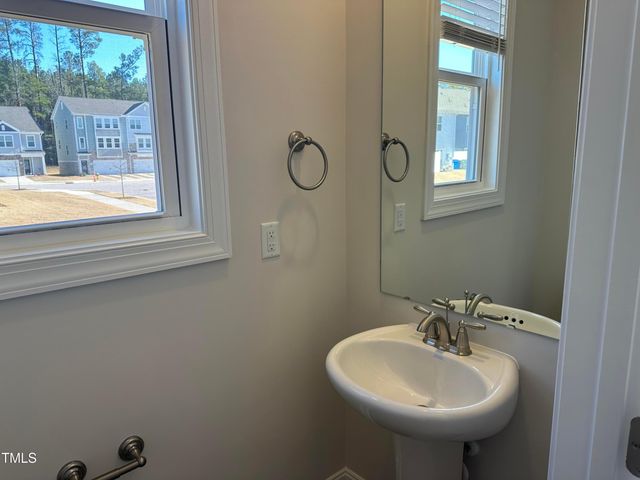 5300 River Reach Drive, Raleigh, NC 27616