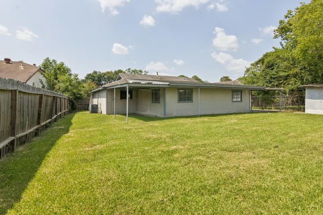 12514 Gotham Drive, Houston, TX 77089
