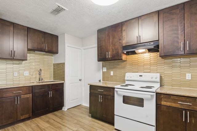 12514 Gotham Drive, Houston, TX 77089