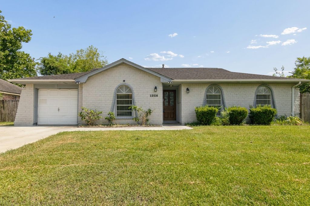 12514 Gotham Drive, Houston, TX 77089
