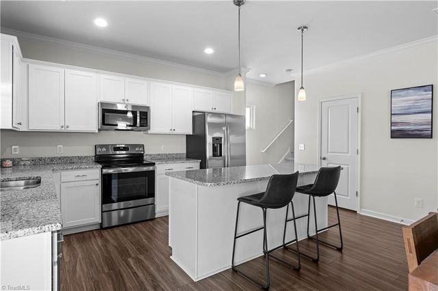 2277 Ever Chase Court, Winston-salem, NC 27103