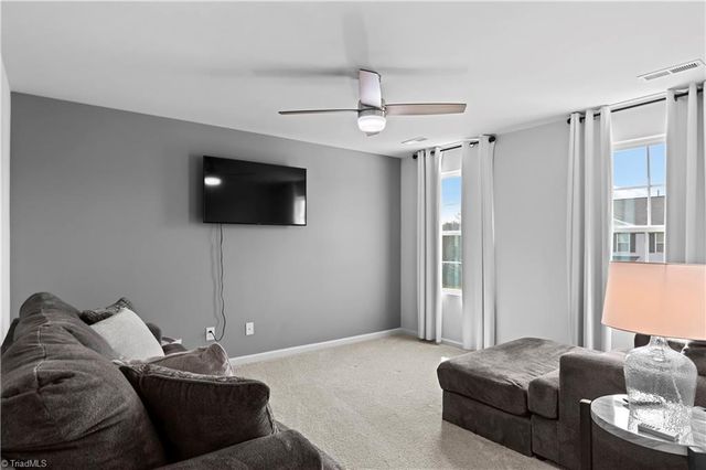 2277 Ever Chase Court, Winston-salem, NC 27103