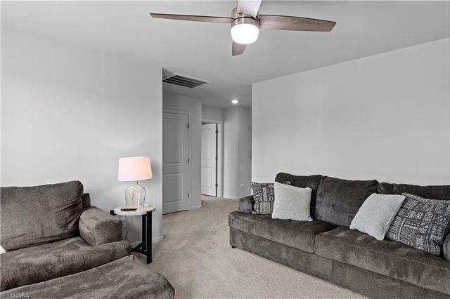 2277 Ever Chase Court, Winston-salem, NC 27103