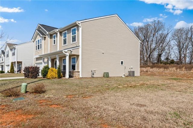 2277 Ever Chase Court, Winston-salem, NC 27103