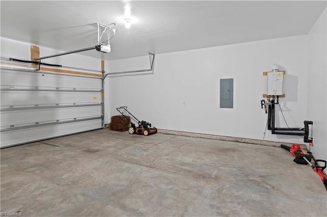 2277 Ever Chase Court, Winston-salem, NC 27103