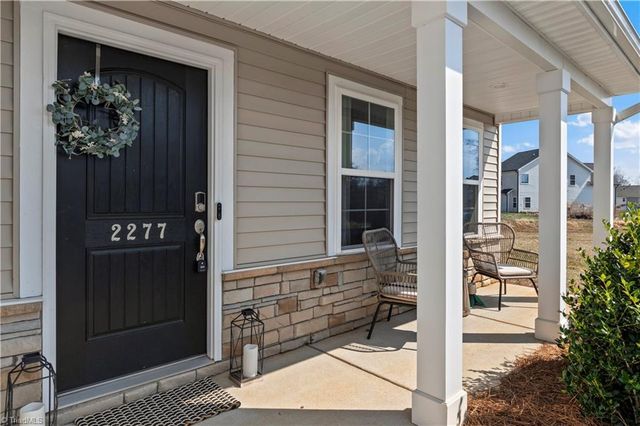 2277 Ever Chase Court, Winston-salem, NC 27103