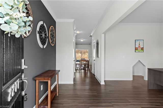 2277 Ever Chase Court, Winston-salem, NC 27103