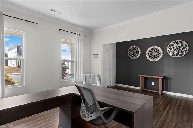 2277 Ever Chase Court, Winston-salem, NC 27103