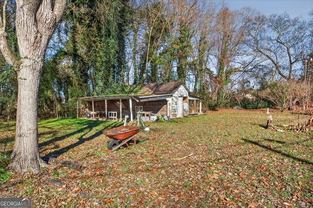 655 Lewis Roberts Road, Jefferson, GA 30549