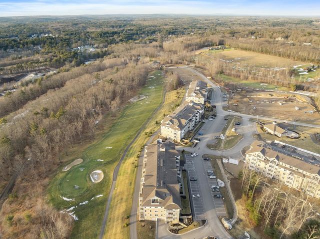 3 Longview Dr Unit 305, Atkinson, NH 03811