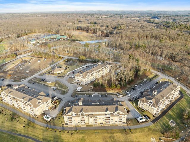 3 Longview Dr Unit 305, Atkinson, NH 03811