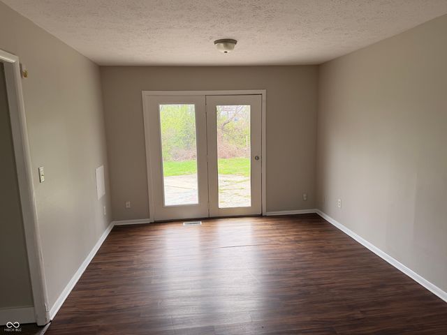 9925 Catalina Drive, Indianapolis, IN 46235