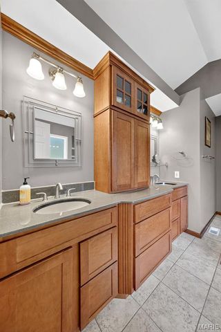 123 Tennessee Walker Way, St Peters, MO 63376