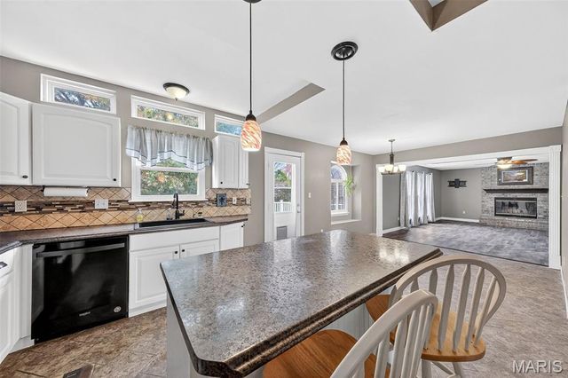 123 Tennessee Walker Way, St Peters, MO 63376