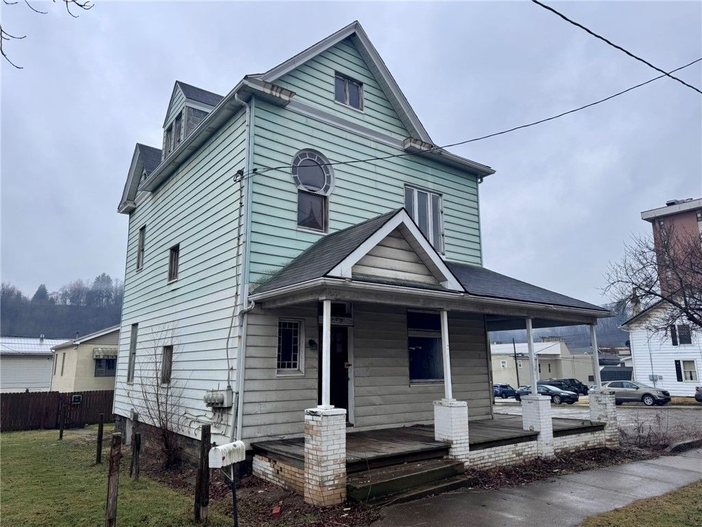 246 Main St, Leechburg Boro, PA 15656