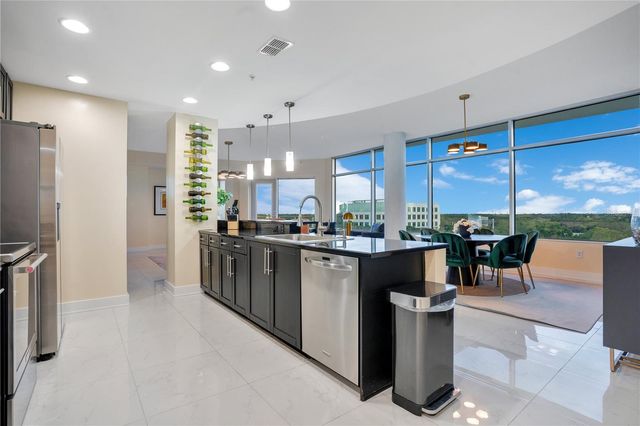 525 E JACKSON STREET 702, Orlando, FL 32801