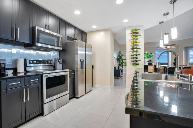 525 E JACKSON STREET 702, Orlando, FL 32801