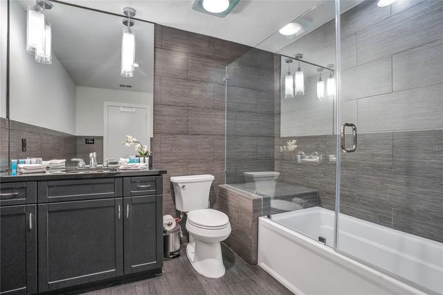 525 E JACKSON STREET 702, Orlando, FL 32801