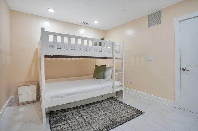 525 E JACKSON STREET 702, Orlando, FL 32801