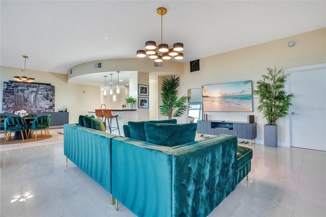 525 E JACKSON STREET 702, Orlando, FL 32801