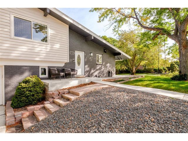 5161 W Quarles Dr, Littleton, CO 80128